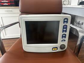 Criticare 8100e Ngenuity Patient Monitor