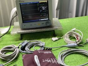 Datascope 0998-00-0600-4009a Trio P/n 5 Lead Hose Cuff Finger Probe And Printer