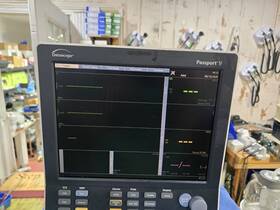 Datascope 6100f-pa00215 Passport V Patient Monitor With Microstream Co2 Excellent Condition