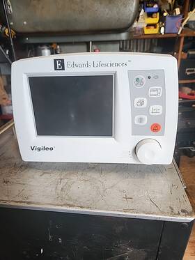 Edwards Lifesciences 692759-005 Vigileo Patient Vital Monitor Does Not Come With Accessories