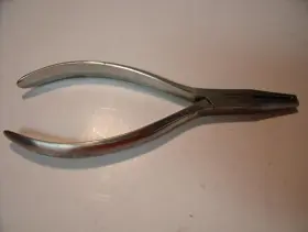 5774-5-000 Finger Plate Bending Pliers Howmedica