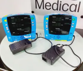 2038172-001-340033 Ge Carescape V100 Dinamap Monitor With Power Supply Lot Of 2