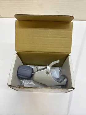 2090387-006 Ge Carescape One Pole / Rail Clamp 2090387-006 Ge Carescape One Pole / Rail Clamp