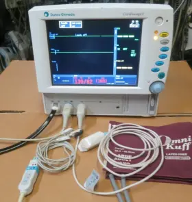 60581 Ge Datex Ohmeda Cardiocap 5 Color Patient Monitor Nibp Spo2 Ecg Temp