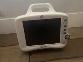7924 Ge Dash 3000 Patient Monitor Untested