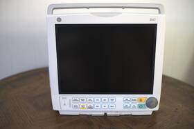 Ge Medical System 2060600-002 Systems B40 Patient Monitor P/n Excellent Condition Clean