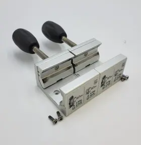 5061-8363 Philips Lot Of 2 Pole Mount Clamp 6.5kg 14lbs Max Load - Silver