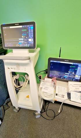 Philips Mr400-ip5 Invivo Expression Ip5 Mri Portal And Mr400 Monitoring System