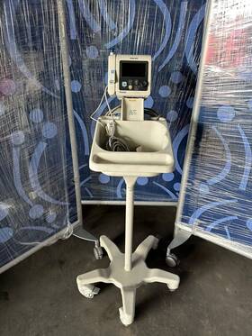 Philips Vs2 Suresigns Vs2 Vital Signs Monitor With Temp