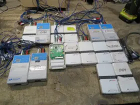 90347-05 Spacelabs Healthcare Lot Of 15 Ultraview Digital Transmitter With Leads Parts As Is 90347-05 Spacelabs Healthcare Lot Of 15 Ultraview Digital Transmitter With Leads Parts As Is