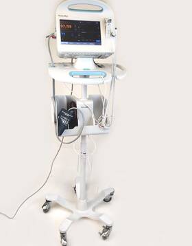 Welch Allyn 65ntpx Connex 6000 Vital Signs Monitor W Temp Probe And Mobile Stand