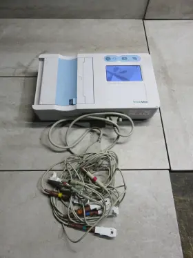 901048 Welch Allyn Cp50 Electrocardiograph - Read 901048 Welch Allyn Cp50 Electrocardiograph - Read