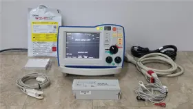 30320001001130012 Zoll R Series Biphasic 3 Lead Sp02 Ecg Pace Analyze Als
