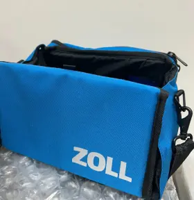 8000-0056-01 Zoll 8000-0056 New Carry Case Blue Canvas For Defibrillator M-series 8000-0056-01 Zoll 8000-0056 New Carry Case Blue Canvas For Defibrillator M-series
