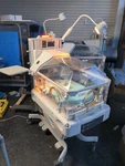 Datex-ohmeda Giraffe Omnibed Infant Incubator/warmer Excellent Condition Seller. Price: $1695.00.