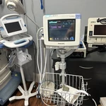 Philips Intellivue MP5SC Vital Signs Monitor Wifi Temp SPO2 Nibp Touch Cart Seller. Price: $900.00.